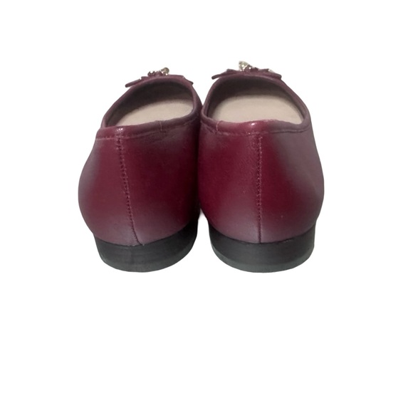 Coach Noella Nappa Leather Two-Tone Charm Embellished Ballet Flats Sz 7.5 - Picture 7 of 10